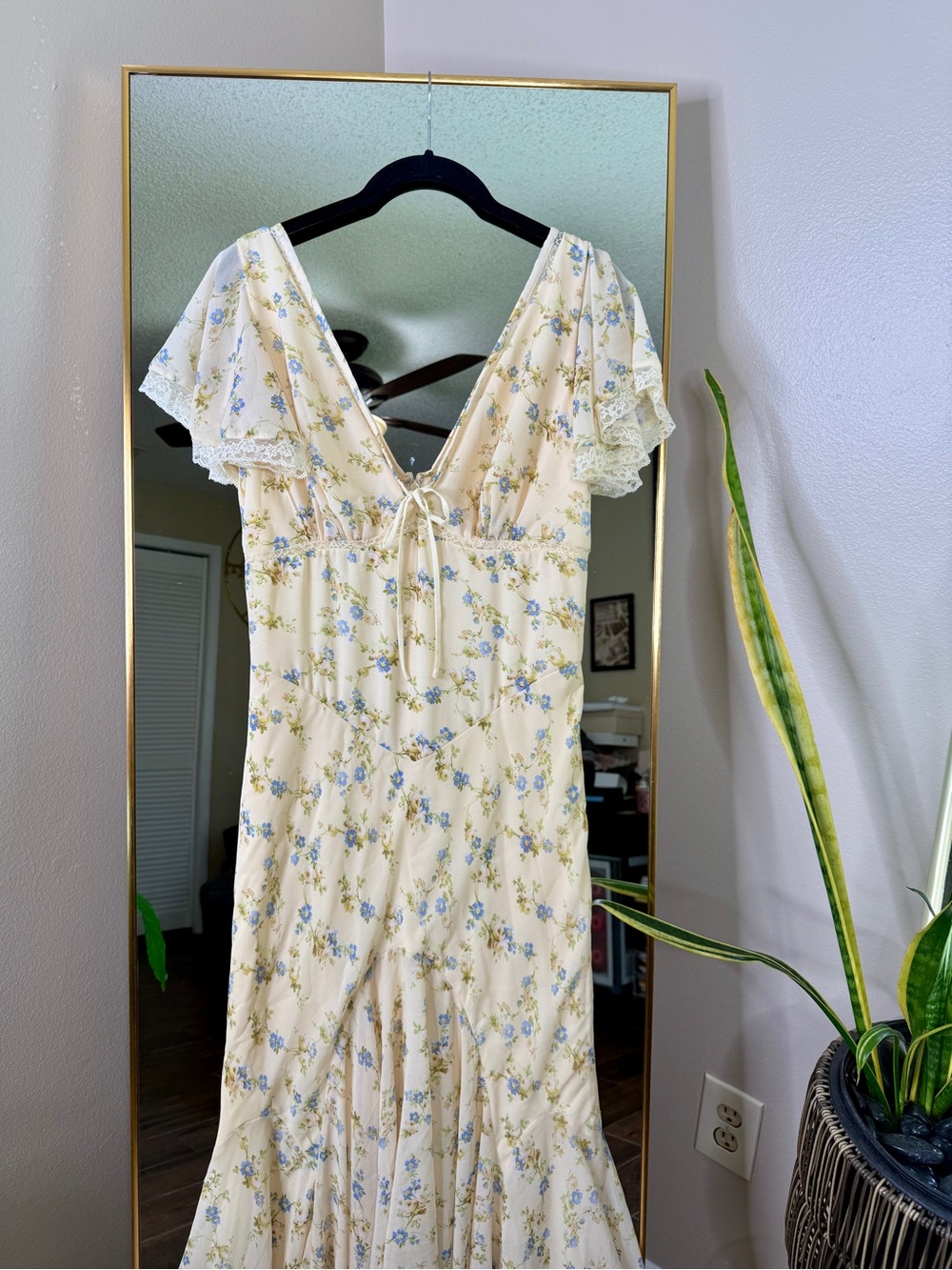 House of CB AMINA Lemon Floral Print Georgette Maxi Tea Dress NWOT - Picture 10 of 12